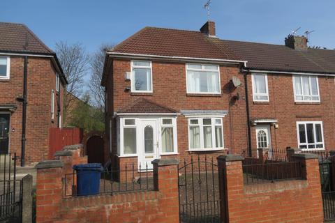 3 bedroom semi-detached house to rent, Heather Place, Newcastle Upon Tyne NE4