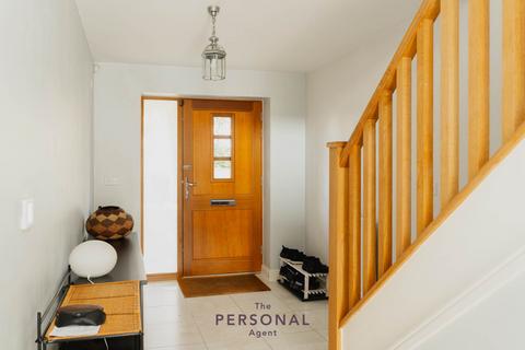 undefined, Richmond Cresent, Epsom