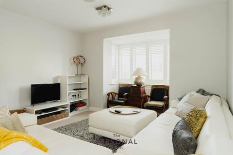 undefined, Richmond Cresent, Epsom