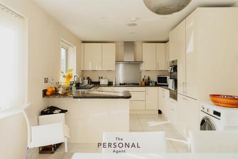 undefined, Richmond Cresent, Epsom