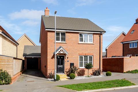 4 bedroom detached house for sale, Ramsay Drive, Leighton Buzzard, LU7