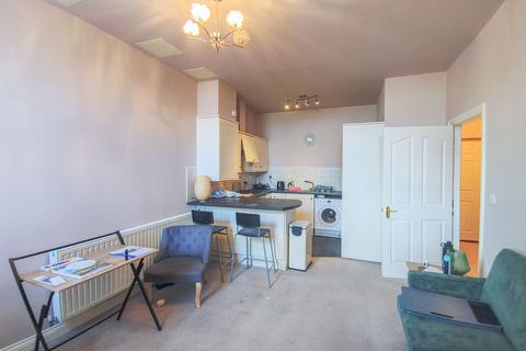 2 bedroom flat for sale, Rupert Court, Newcastle upon Tyne NE15