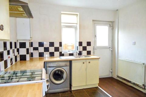 3 bedroom terraced house for sale, Longroyd Street North, Leeds, West Yorkshire, LS11 5EY