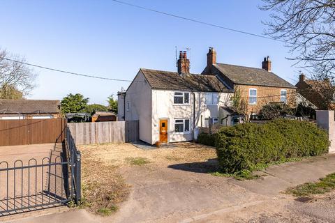 2 bedroom end of terrace house for sale, Barrier Bank, Cowbit