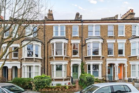 2 bedroom flat for sale, St. John's Villas, Archway, London, N19