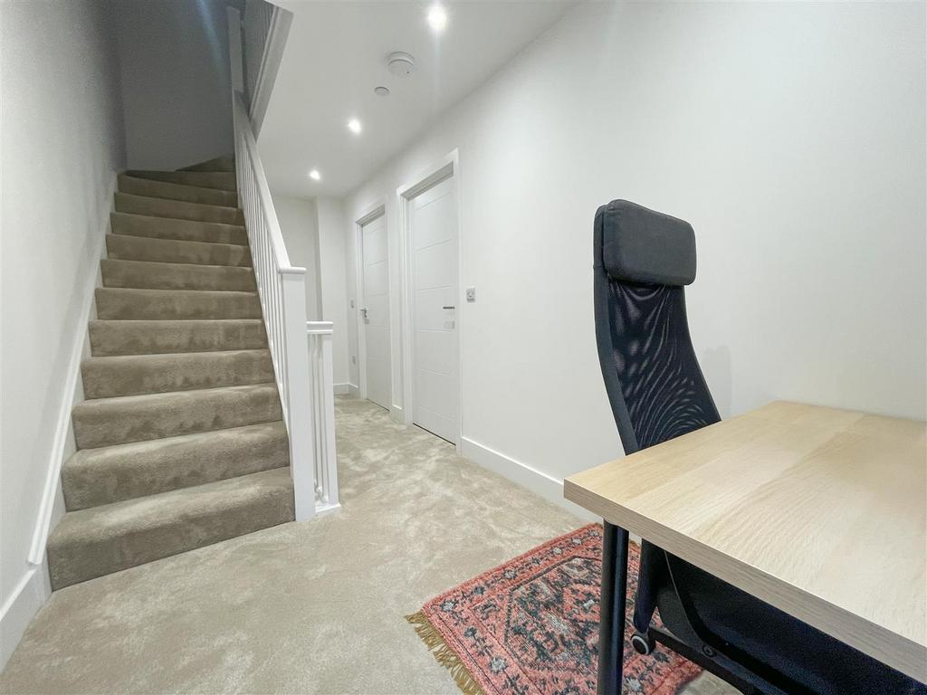 STAIRS & FISRT FLOOR LANDING