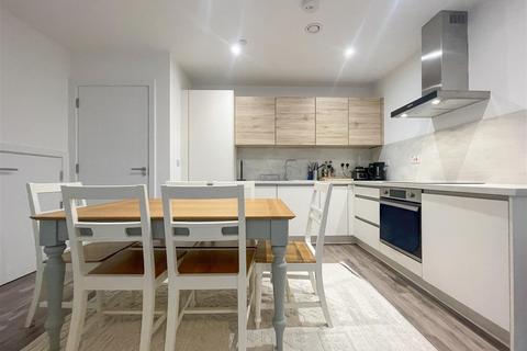 3 bedroom townhouse for sale, Old Mill Lane, Wharncliffe Side, S35