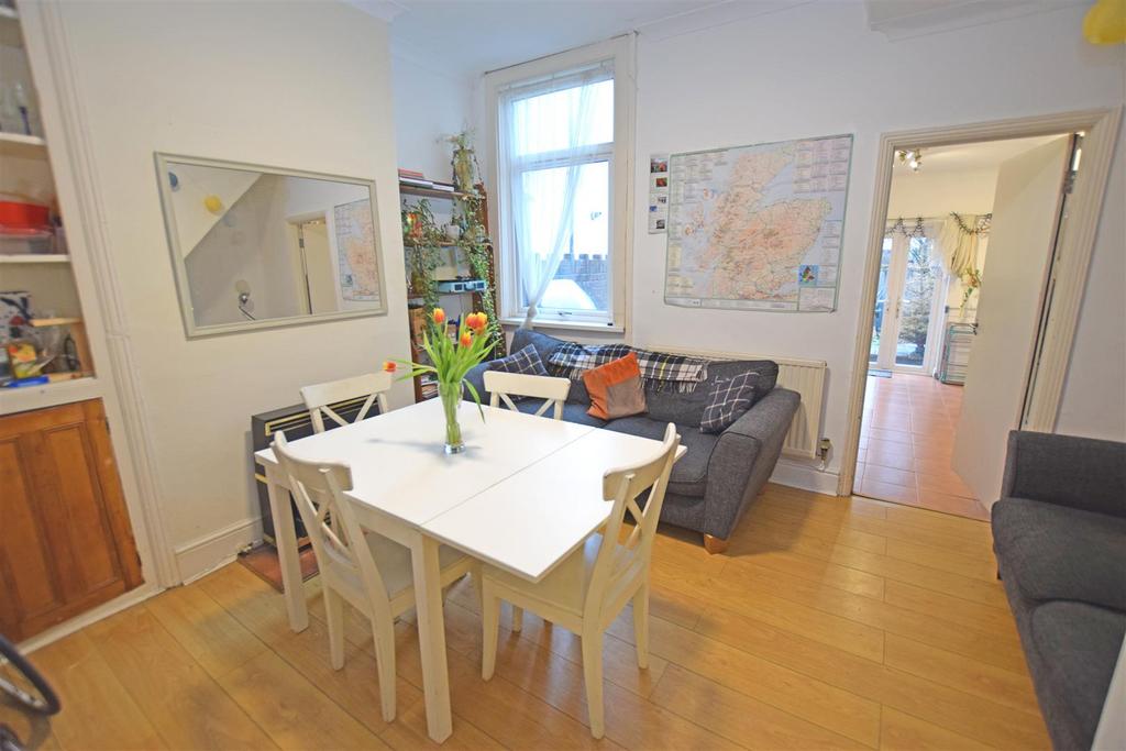 Living Room.jpg