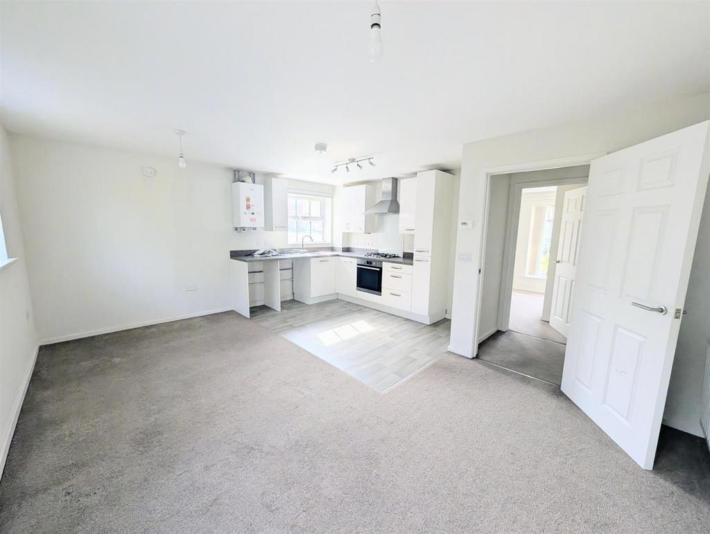 Open plan kitchen/lounge
