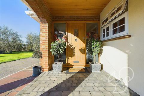 undefined, Colchester Road, Colchester CO5