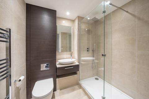 3 bedroom flat for sale, City North Place, London, N4