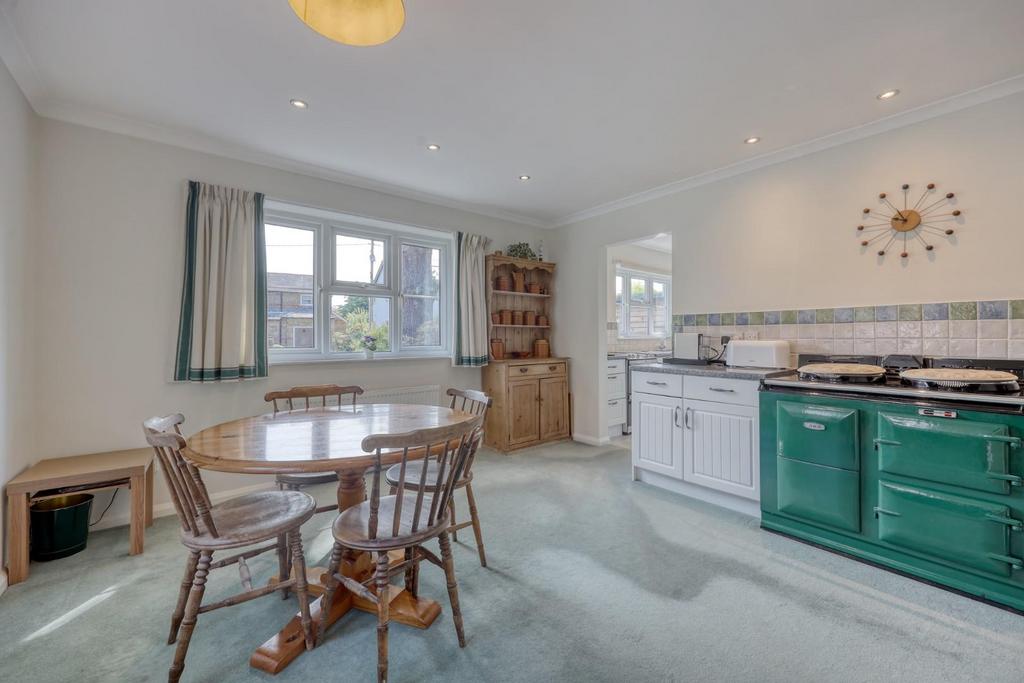 Breakfast Room