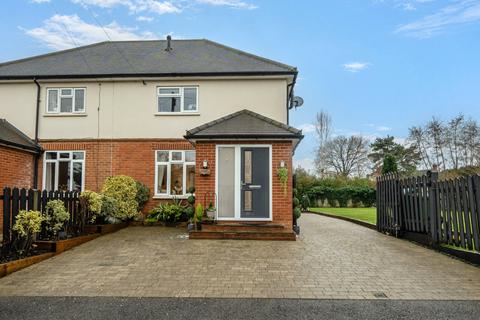 Glebe Road, Crondall, Farnham, GU10