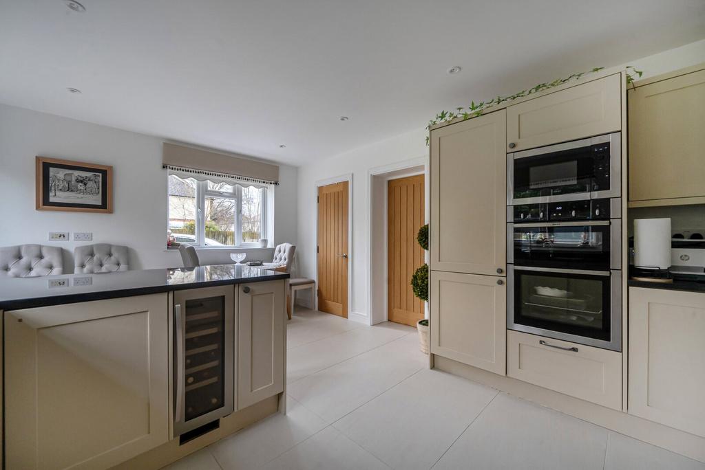 1396209 12 696654...
