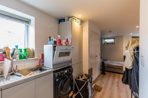 undefined, Albert Road, Bournemouth BH1