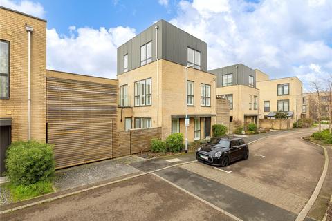 4 bedroom semi-detached house for sale, Whitelocks Drive, Trumpington, Cambridge, Cambridgeshire