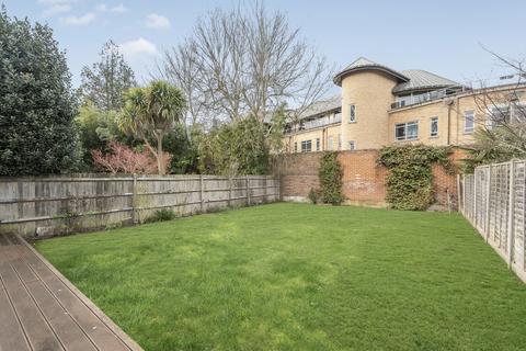 4 bedroom detached house for sale, Sidney Road, Staines-Upon-Thames, TW18