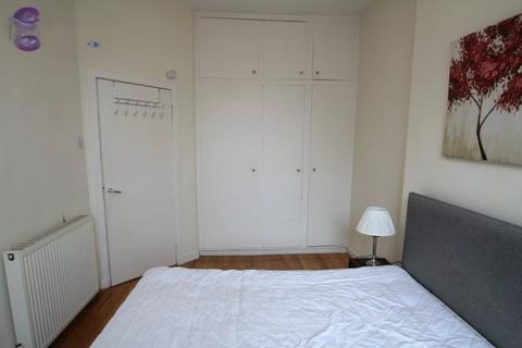 undefined, Morrison Street, Tollcross, Edinburgh, EH3