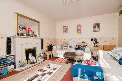 3 bedroom terraced house for sale, Kyles Way, BIRMINGHAM, West Midlands, B32