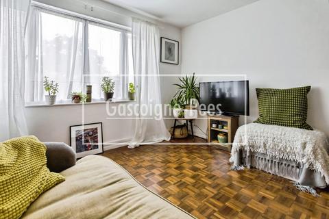 undefined, Ringley Oak, Horsham, RH12