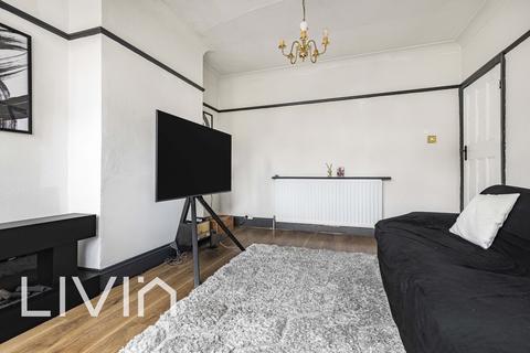 undefined, Mitcham CR4