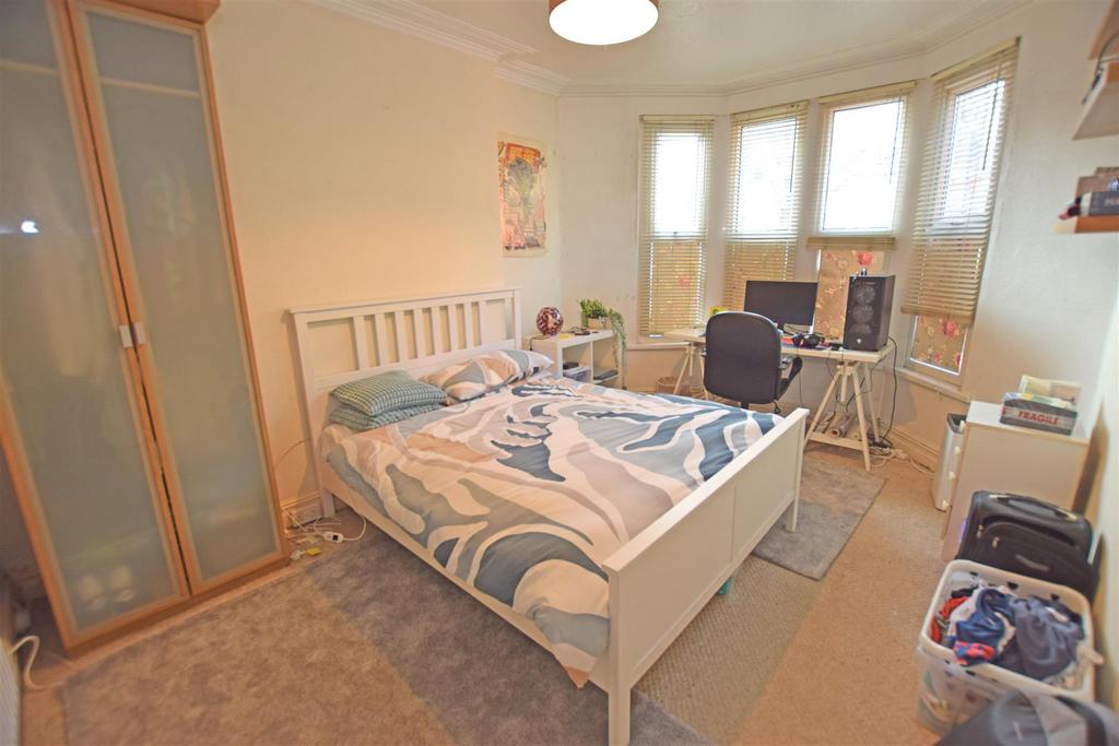 Front Room.jpg