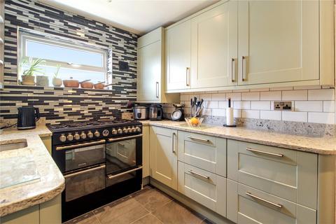 4 bedroom bungalow for sale, Carlingford Drive, Westcliff-on-Sea, Essex, SS0