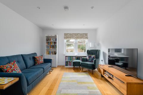 2 bedroom flat for sale, Mycenae Road, London, SE3