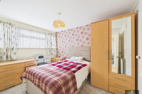 1 bedroom terraced bungalow for sale, Forestfield, Furnace Green RH10
