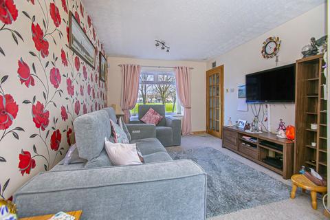 undefined, 100 The Henge, Glenrothes, KY7 6XX