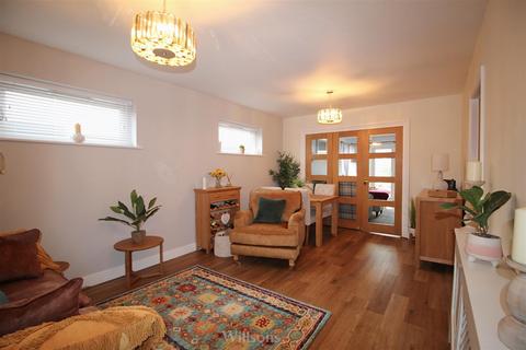 3 bedroom detached bungalow for sale, Holden Drive, Burgh Le Marsh, Skegness