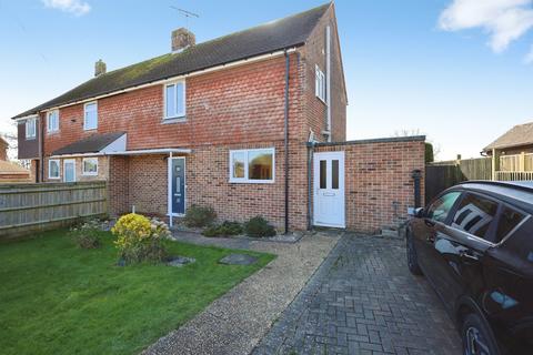 2 bedroom semi-detached house for sale, Meadow Road, Hailsham