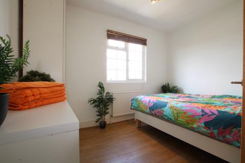 6 bedroom house to rent, Mafeking Road, Brighton BN2