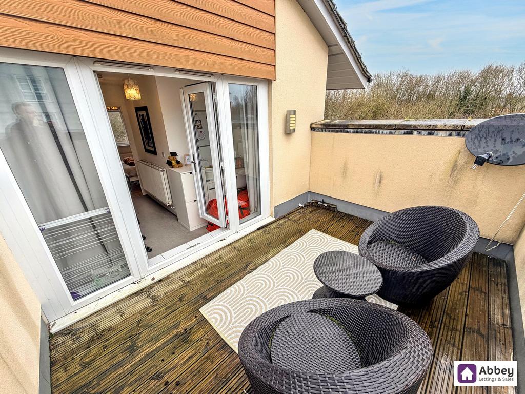2nd Floor Balcony
