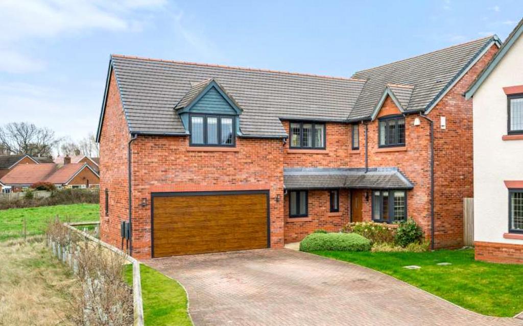 10 Rifleman's Close