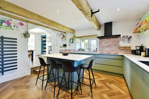 5 bedroom detached house for sale, High Street, Eckington, Sheffield, Derbyshire, S21