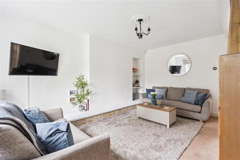 4 bedroom semi-detached house for sale, Baconsmead, Denham Village