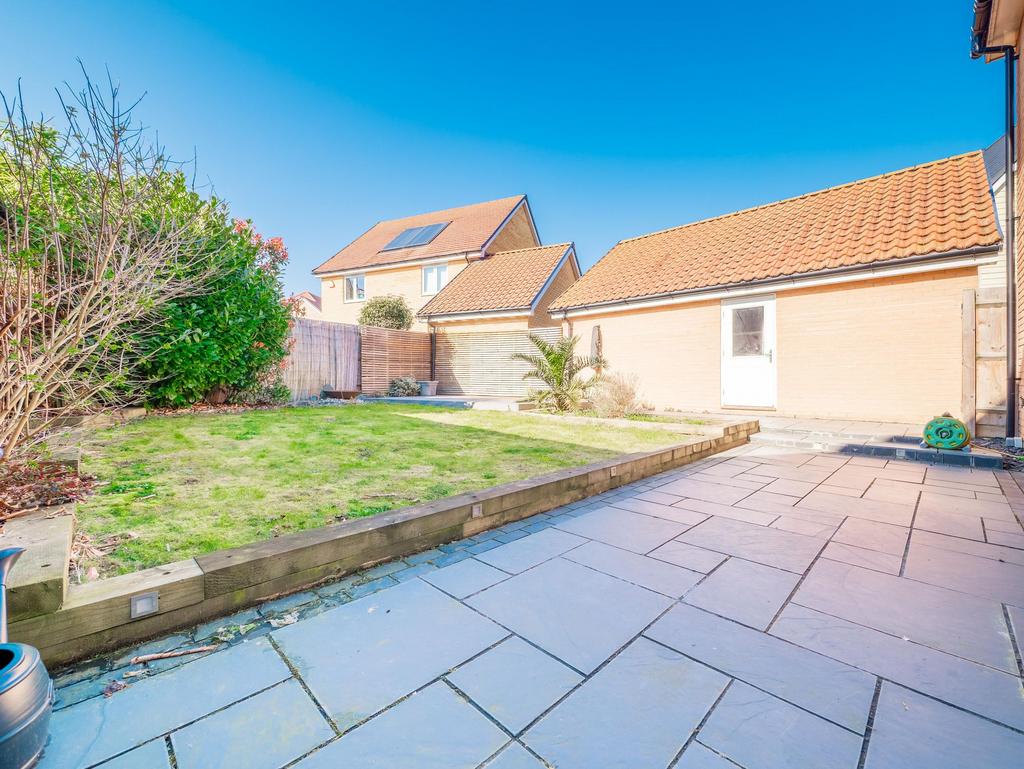Landscaped Rear Garden