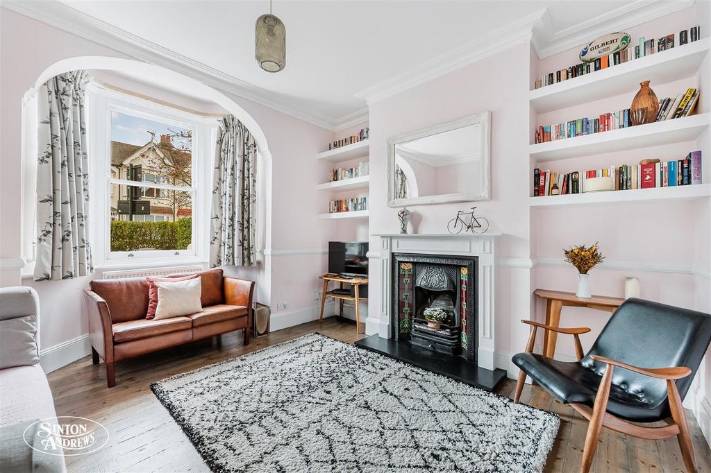14 Northcroft Road-3.jpg
