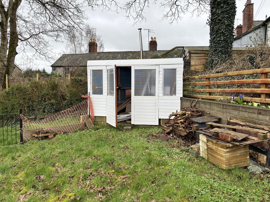 Garden top shed