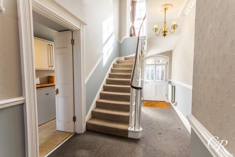 6 bedroom end of terrace house for sale, Berkeley Street, Cheltenham GL52