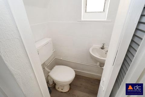 2 bedroom maisonette for sale, Eastcote Lane, South Harrow, HA2 8BW