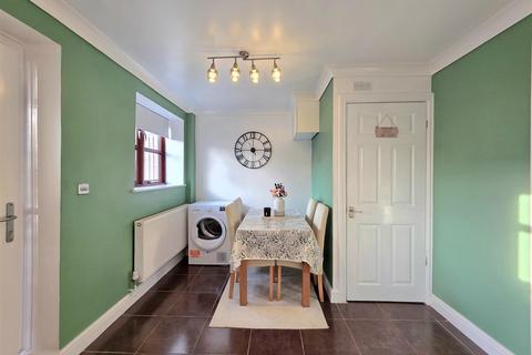 2 bedroom detached house for sale, Goxhill Avenue, Donington