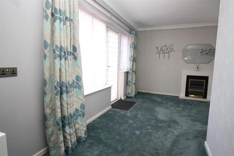 undefined, Knowles Green, Bletchley, Milton Keynes