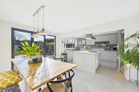 4 bedroom semi-detached house for sale, Braiswick, Colchester