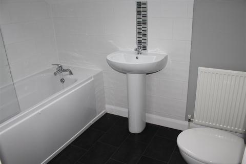 3 bedroom link detached house to rent, Southfield Park, Market Weighton, York