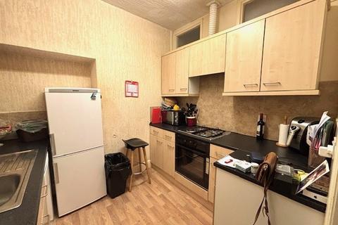 undefined, Newland Avenue, HULL