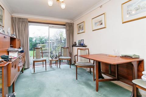 3 bedroom semi-detached house for sale, Keynes Close, Newport Pagnell