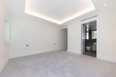 2 bedroom flat to rent, Kensington Gardens Square, London W2