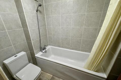 undefined, Somersby Close, Luton, LU1 3XB